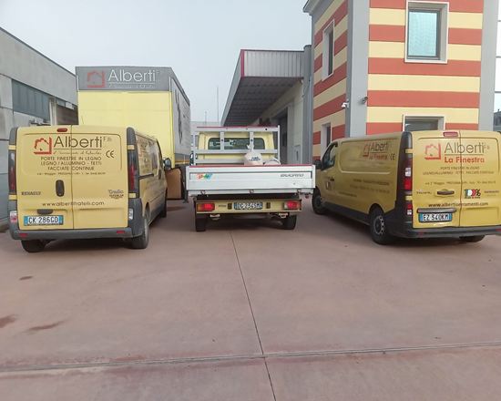 I nostri mezzi per consegne puntuali e sicure